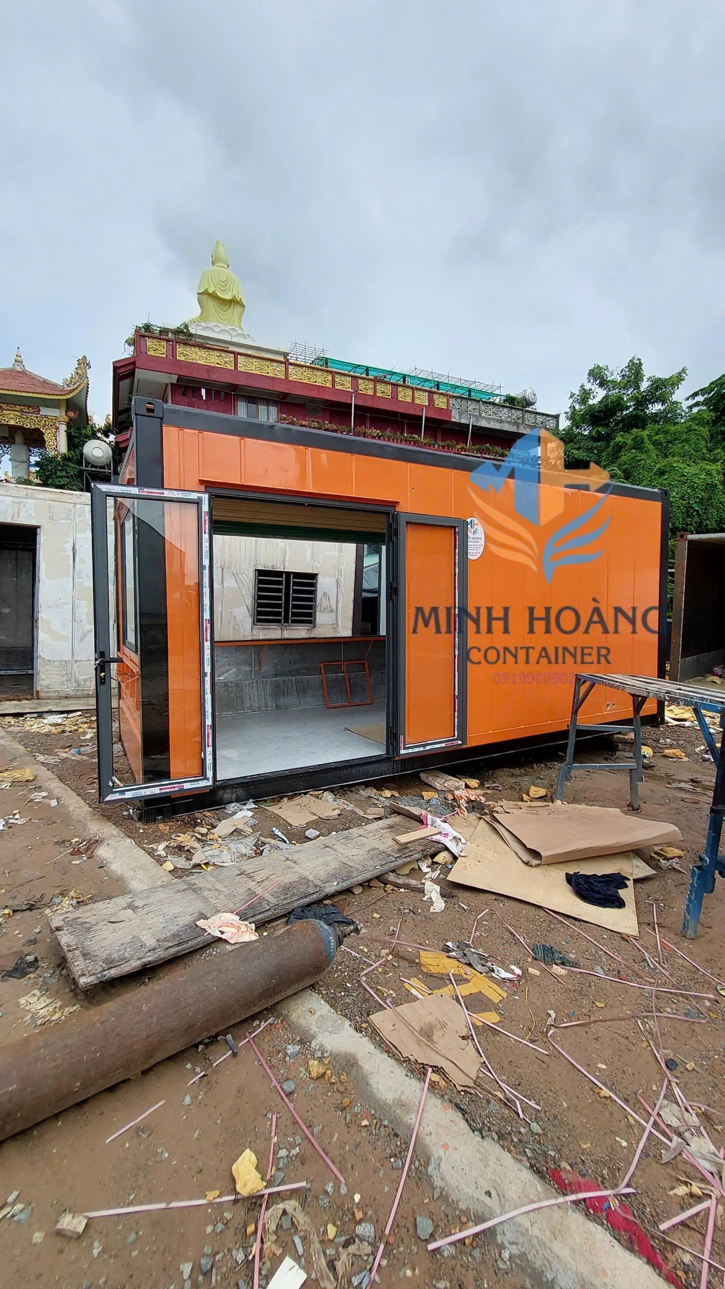 Container Cafe 20 Feet Cam Viền Đen Vỏ Lạnh
